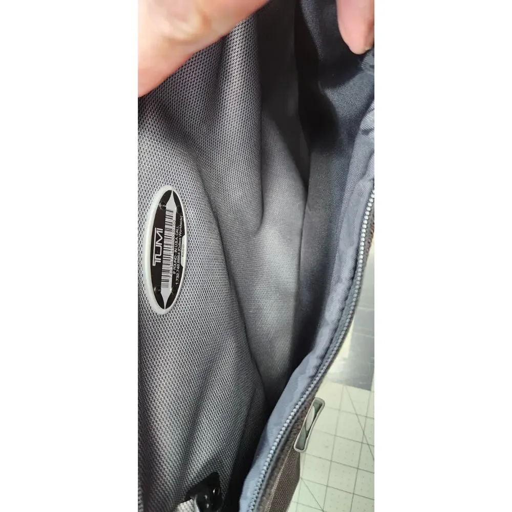 TUMI‎ Flip Flap Business Bag Briefcase Black Business Design No Shoulder Strap
